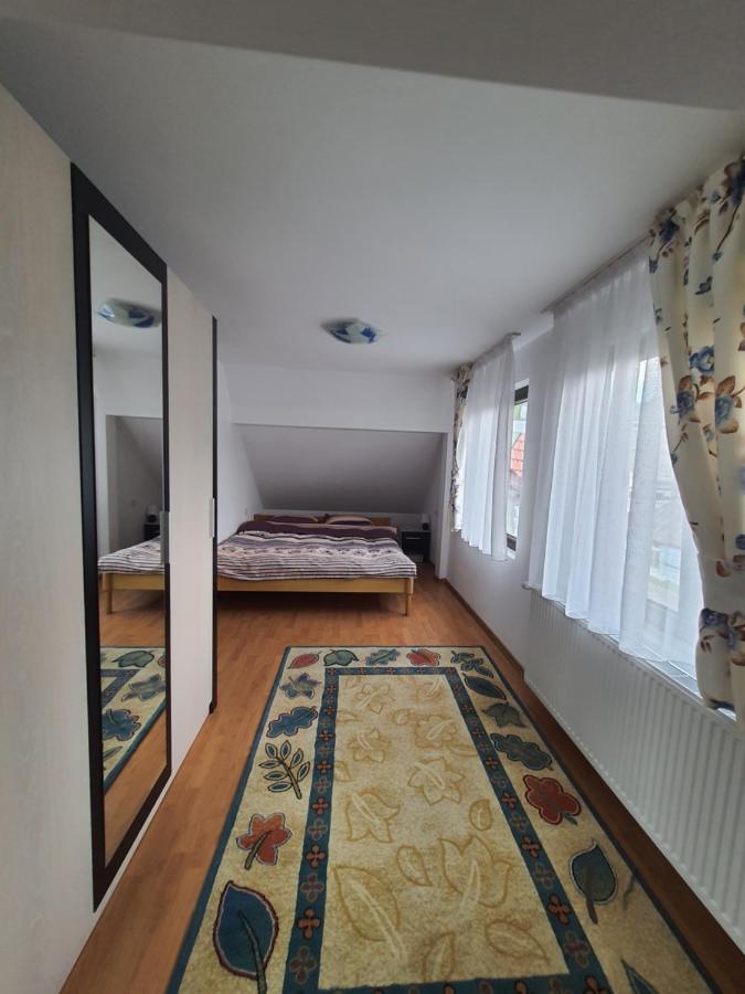 Casa Alma Hotel Borsa  Kültér fotó