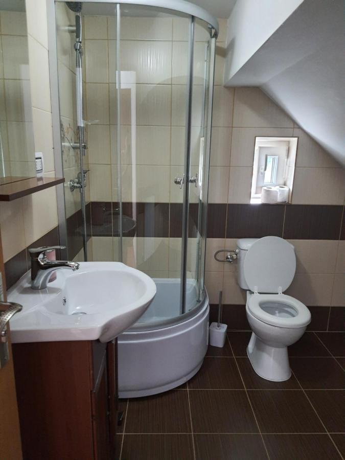 Casa Alma Hotel Borsa  Kültér fotó